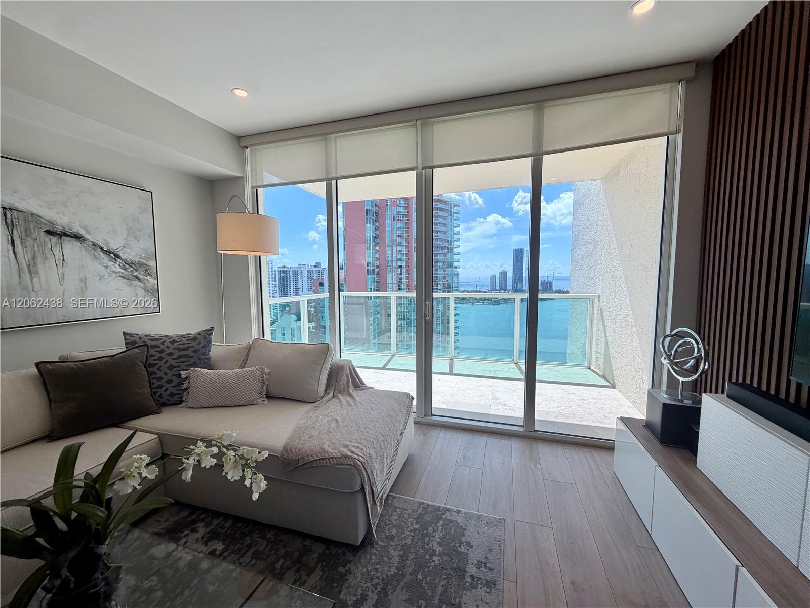 Photo of 3330 190th St  #2711, Aventura, Florida, 33180 - 