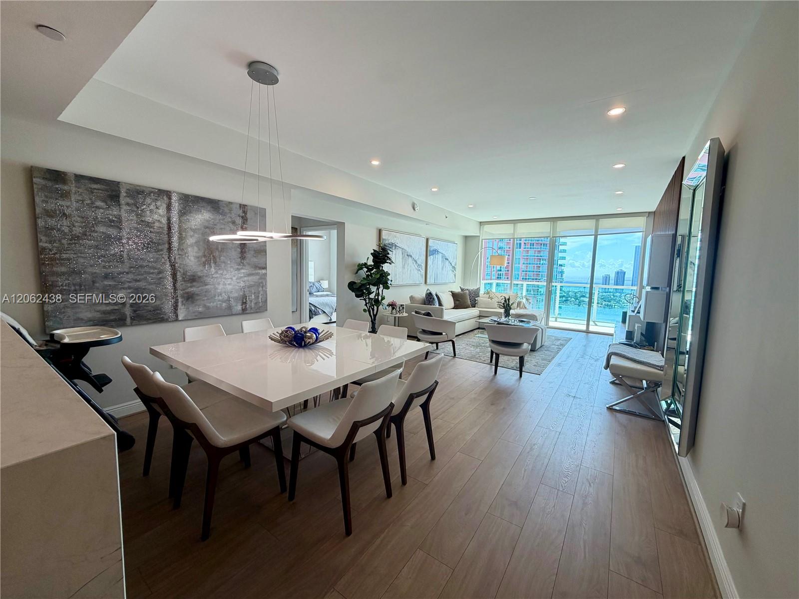 Photo of 3330 190th St  #2711, Aventura, Florida, 33180 - 