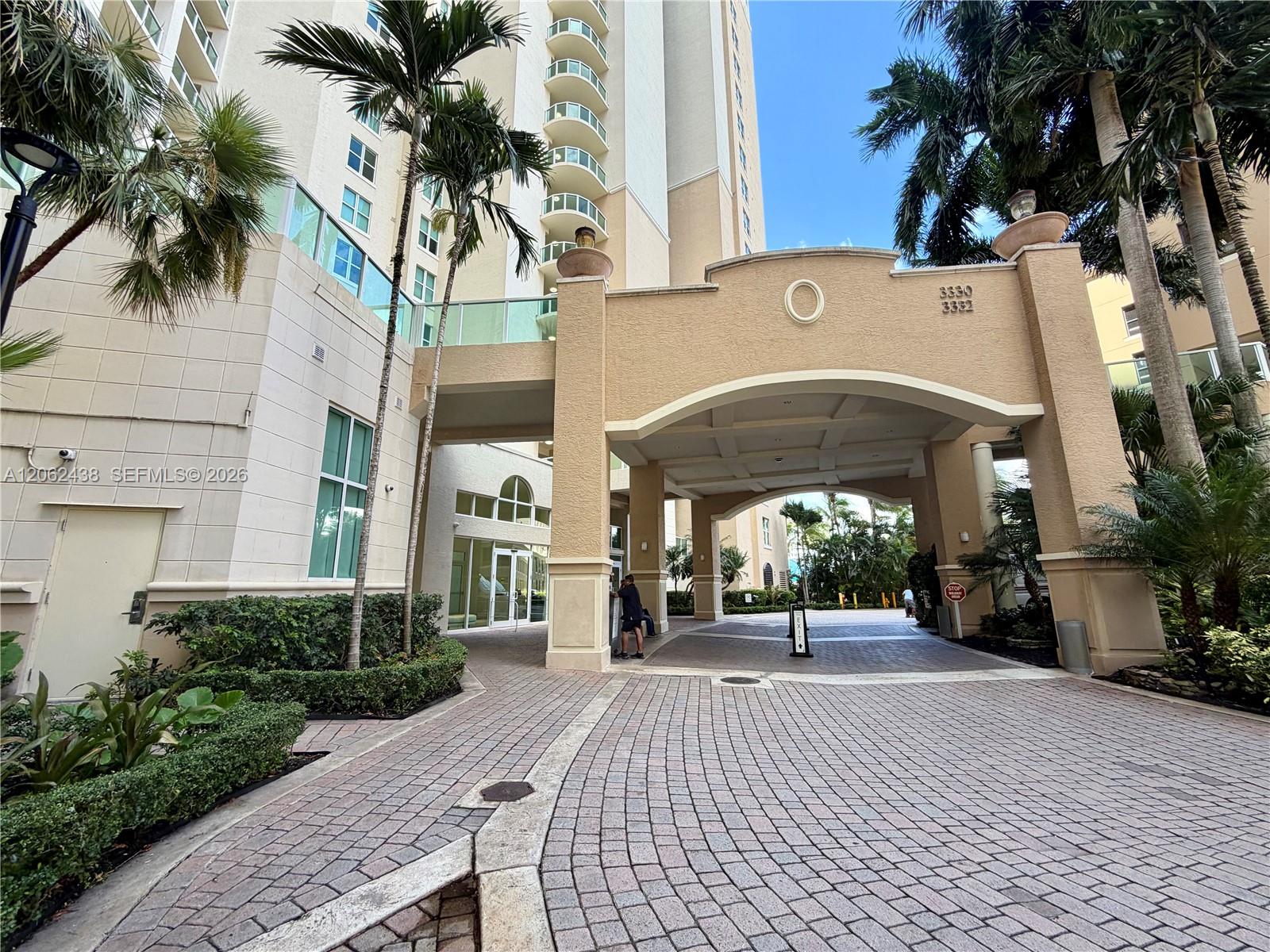 Photo of 3330 190th St  #2711, Aventura, Florida, 33180 - 