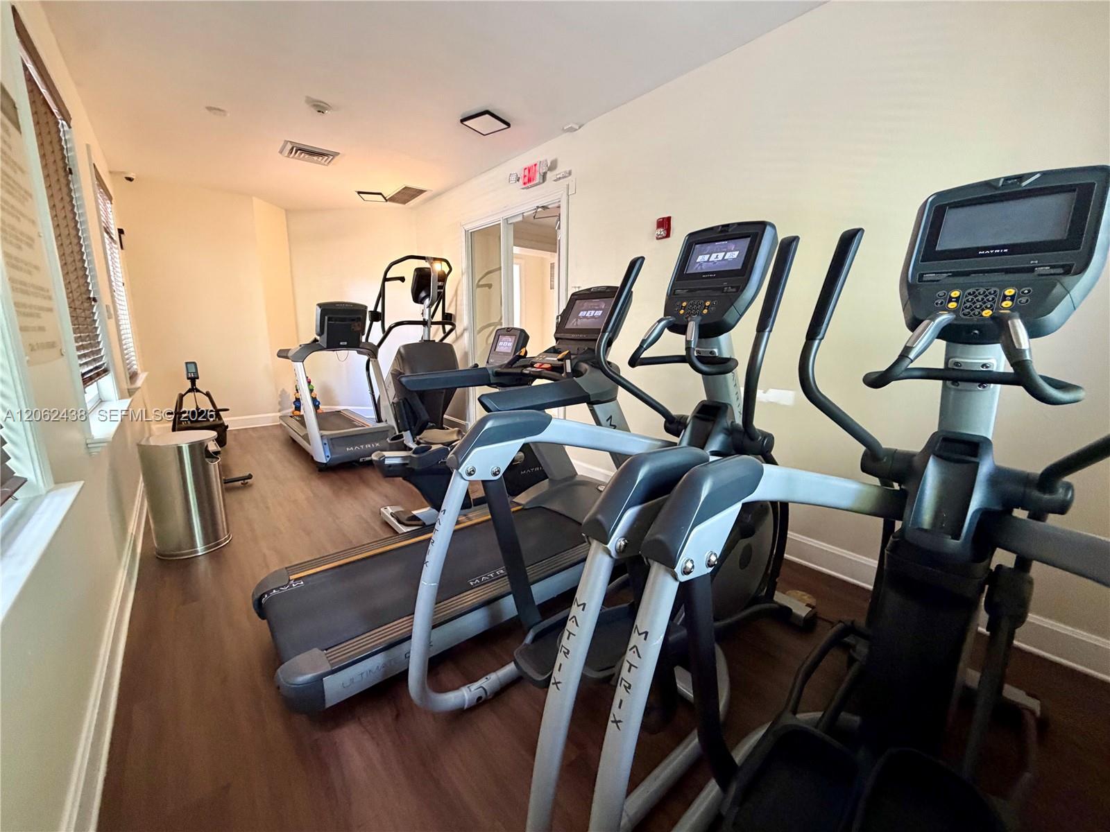 Photo of 3330 190th St  #2711, Aventura, Florida, 33180 - 