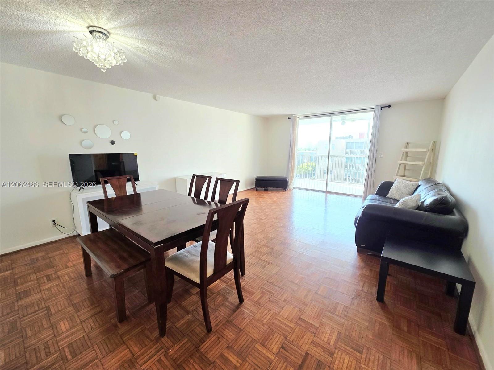 Photo of 319 14th Ave #702, Hallandale Beach, Florida, 33009 -