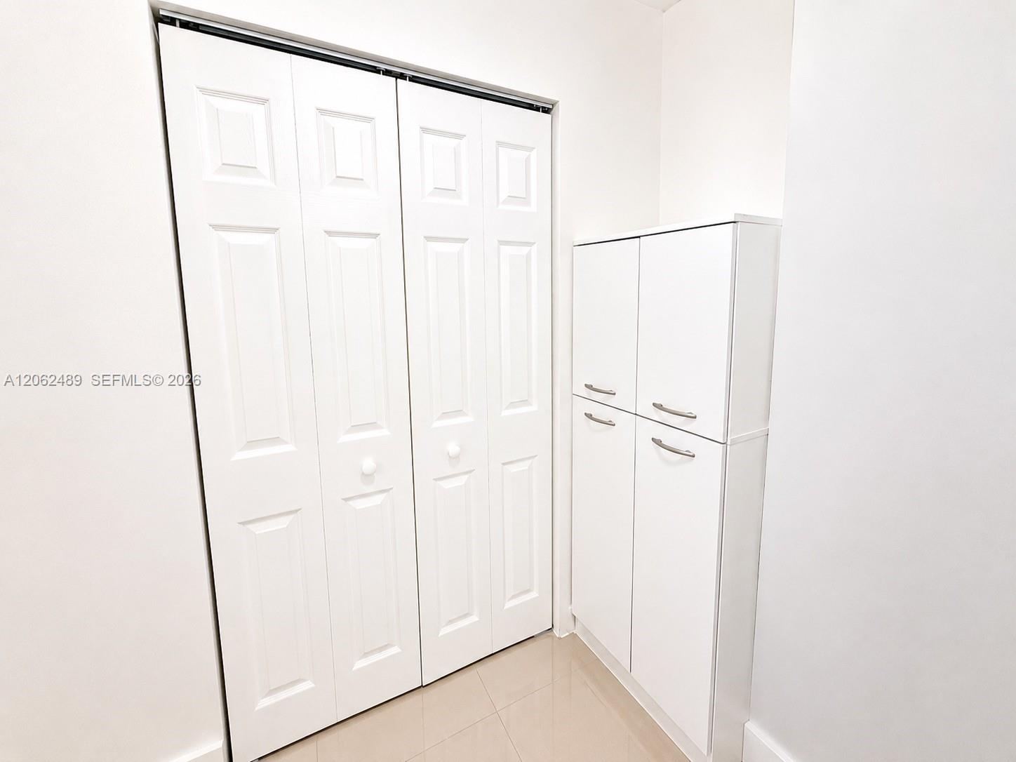 Photo of 1865 Ocean Dr  #8I, Hallandale Beach, Florida, 33009 - 