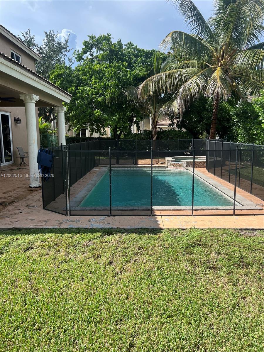 See details 5291 5 / 4 3290 sq. ft. $ 2026-07-30 0 Photo