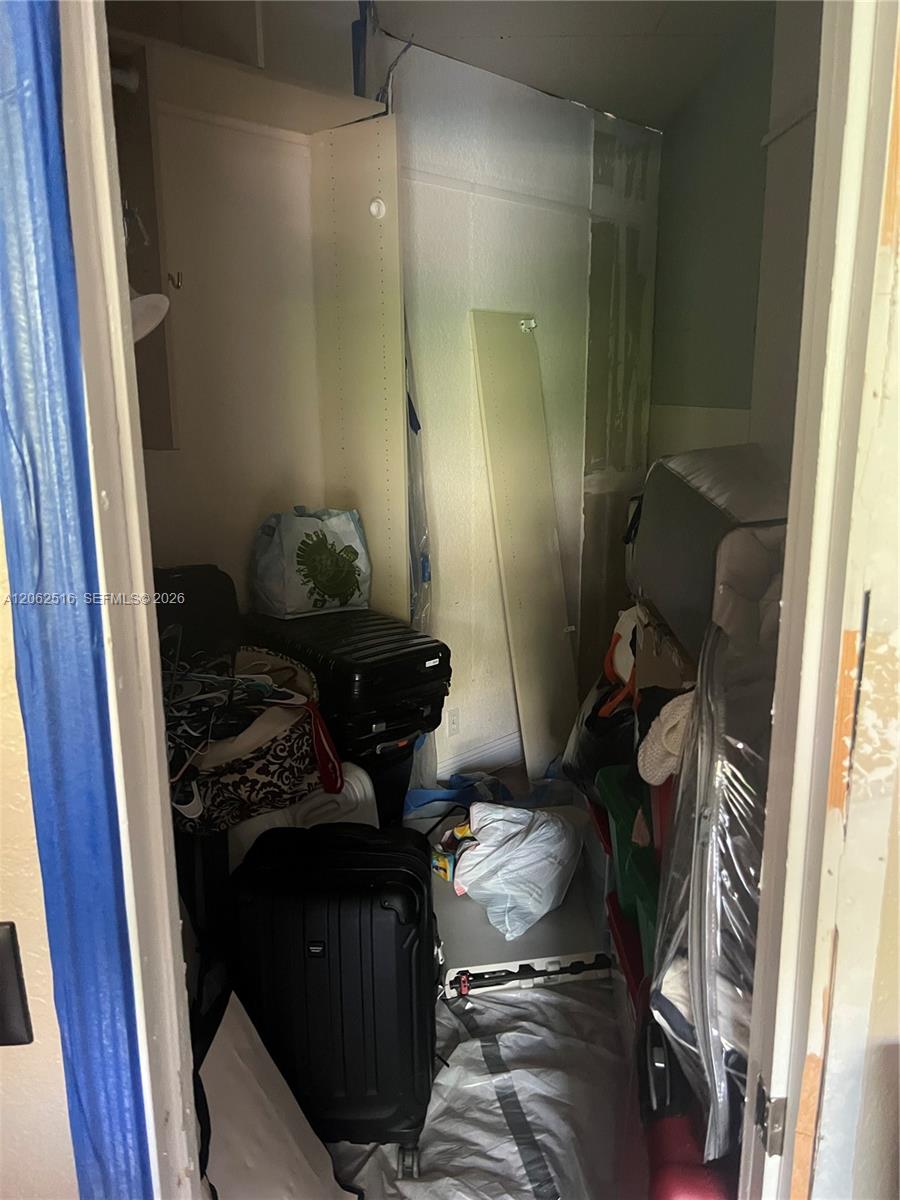 See details 5291 5 / 4 3290 sq. ft. $ 2026-07-30 0 Photo