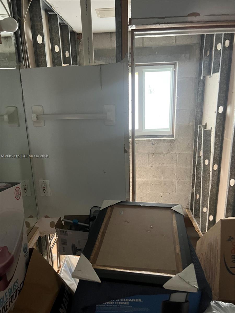 See details 5291 5 / 4 3290 sq. ft. $ 2026-07-30 0 Photo