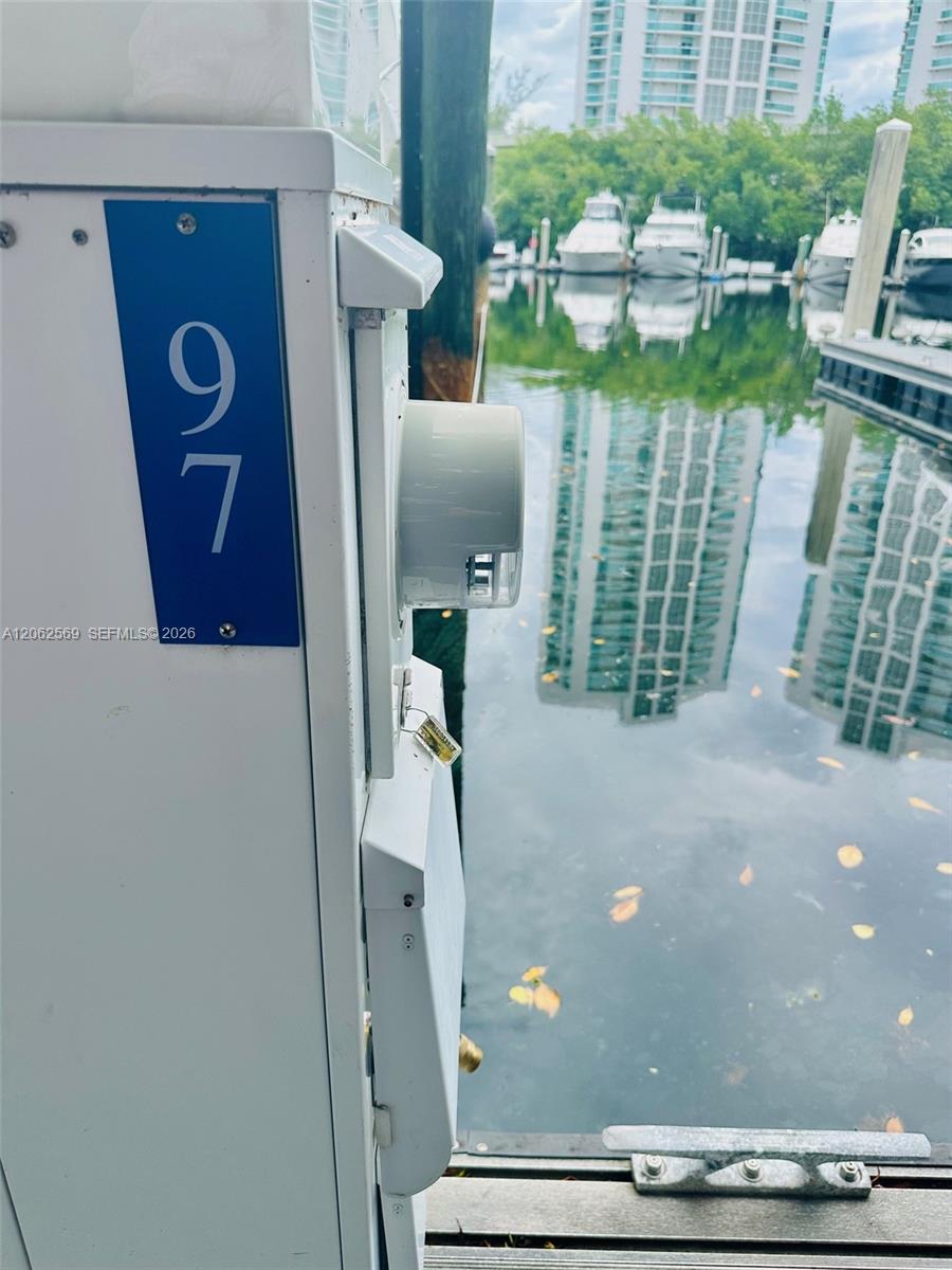  /   кв.футов $ 2026-07-30 0 Фото