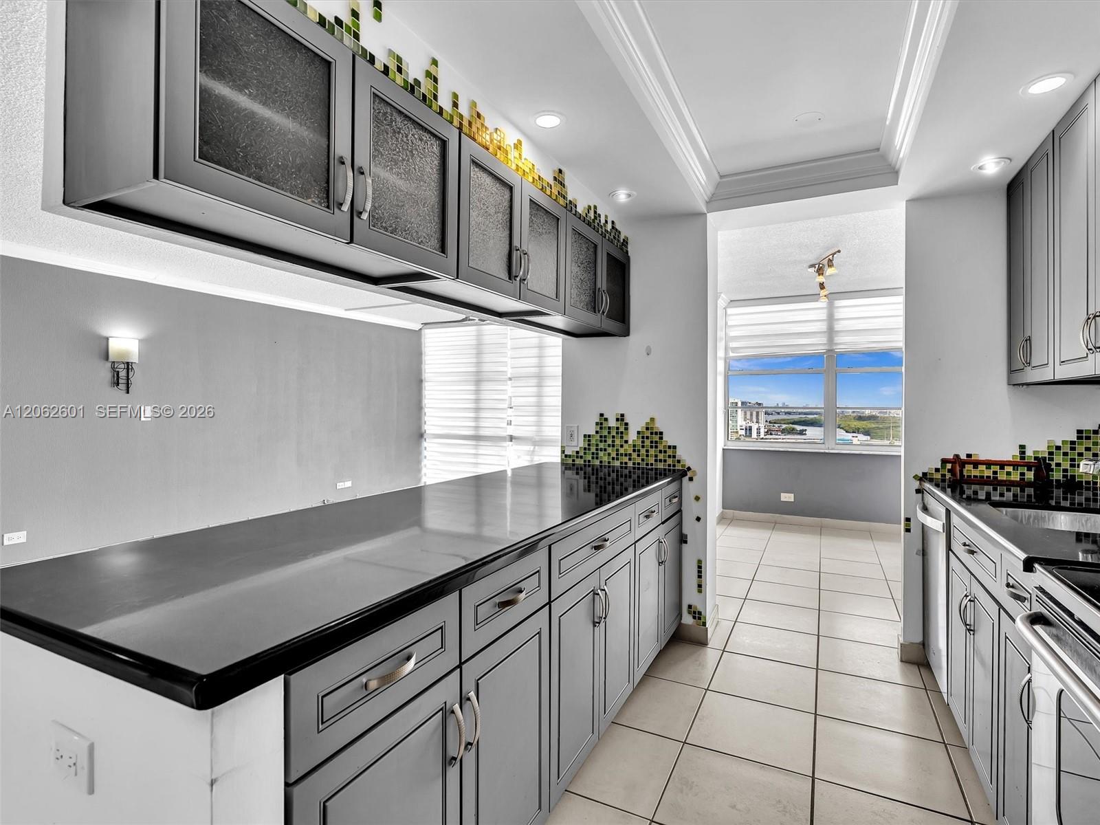 See details 2205 1 / 2 1104 sq. ft. $ 2026-07-30 0 Photo