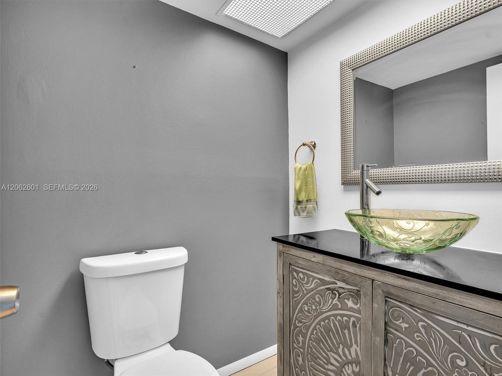 See details 2205 1 / 2 1104 sq. ft. $ 2026-07-30 0 Photo