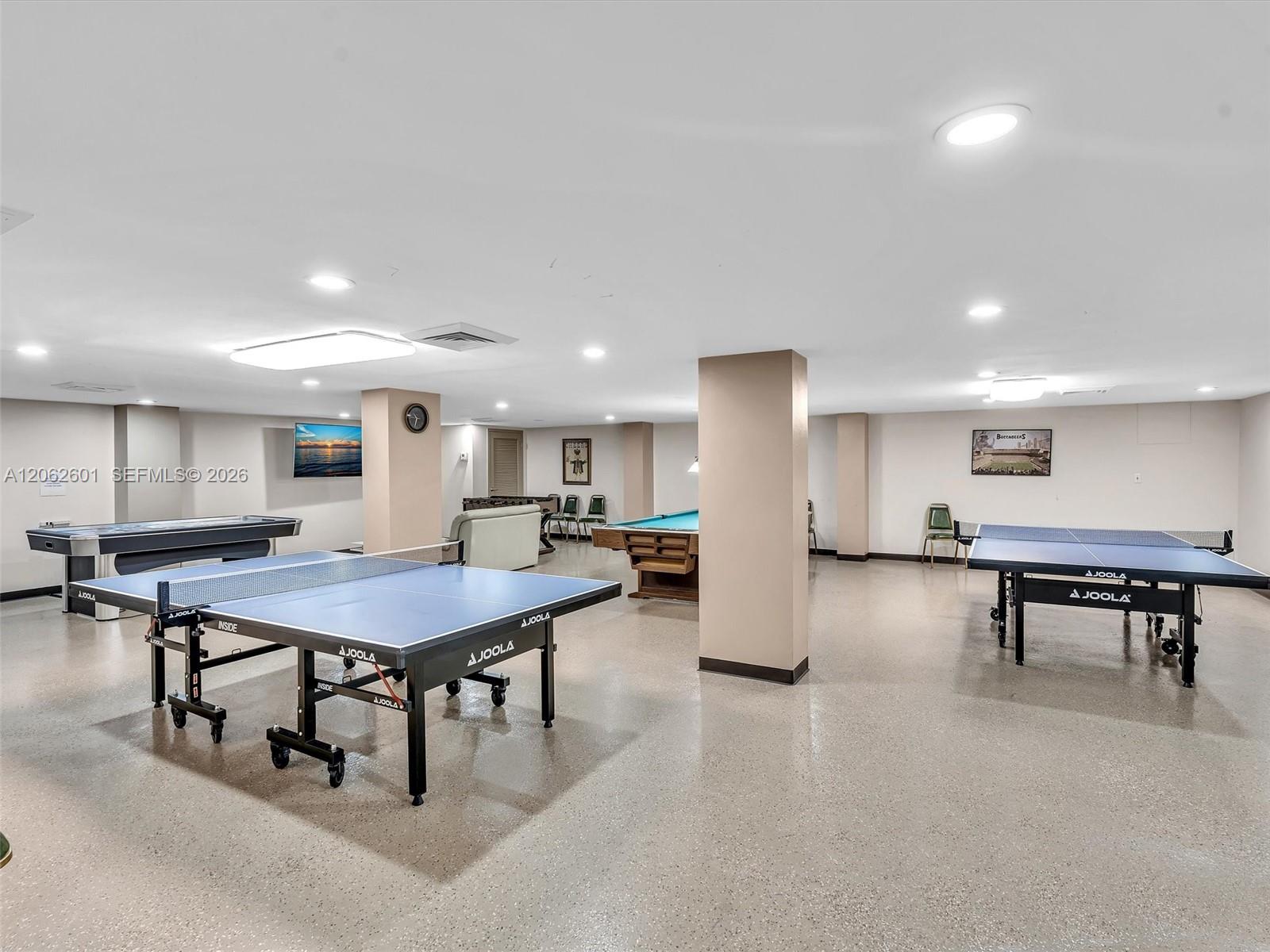 See details 2205 1 / 2 1104 sq. ft. $ 2026-07-30 0 Photo