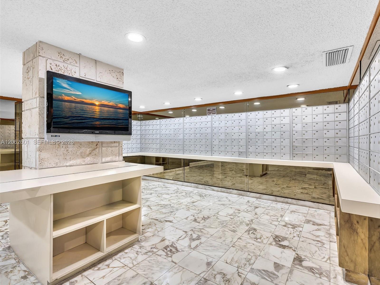 See details 2205 1 / 2 1104 sq. ft. $ 2026-07-30 0 Photo