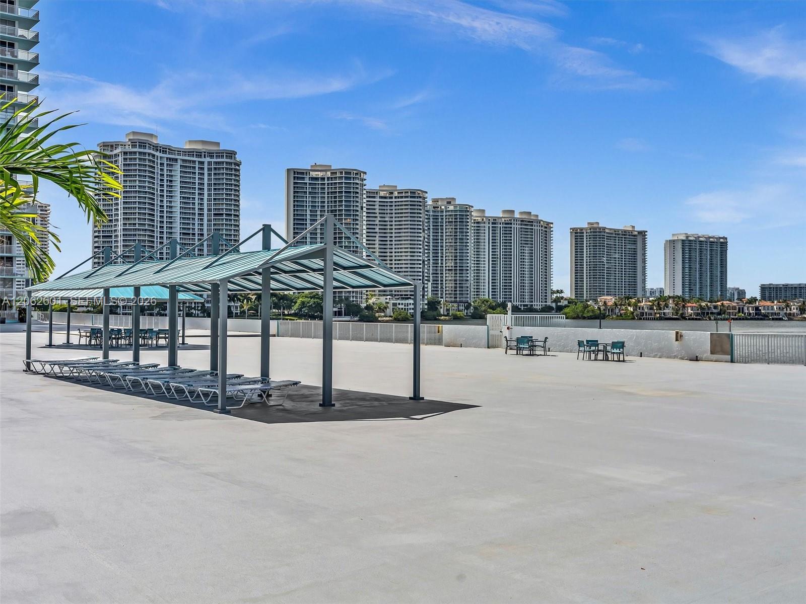 See details 2205 1 / 2 1104 sq. ft. $ 2026-07-30 0 Photo