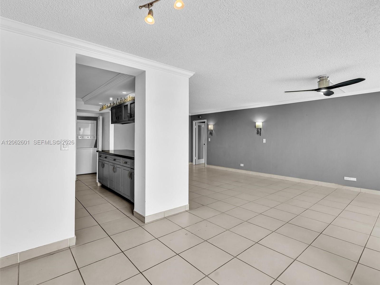 See details 2205 1 / 2 1104 sq. ft. $ 2026-07-30 0 Photo