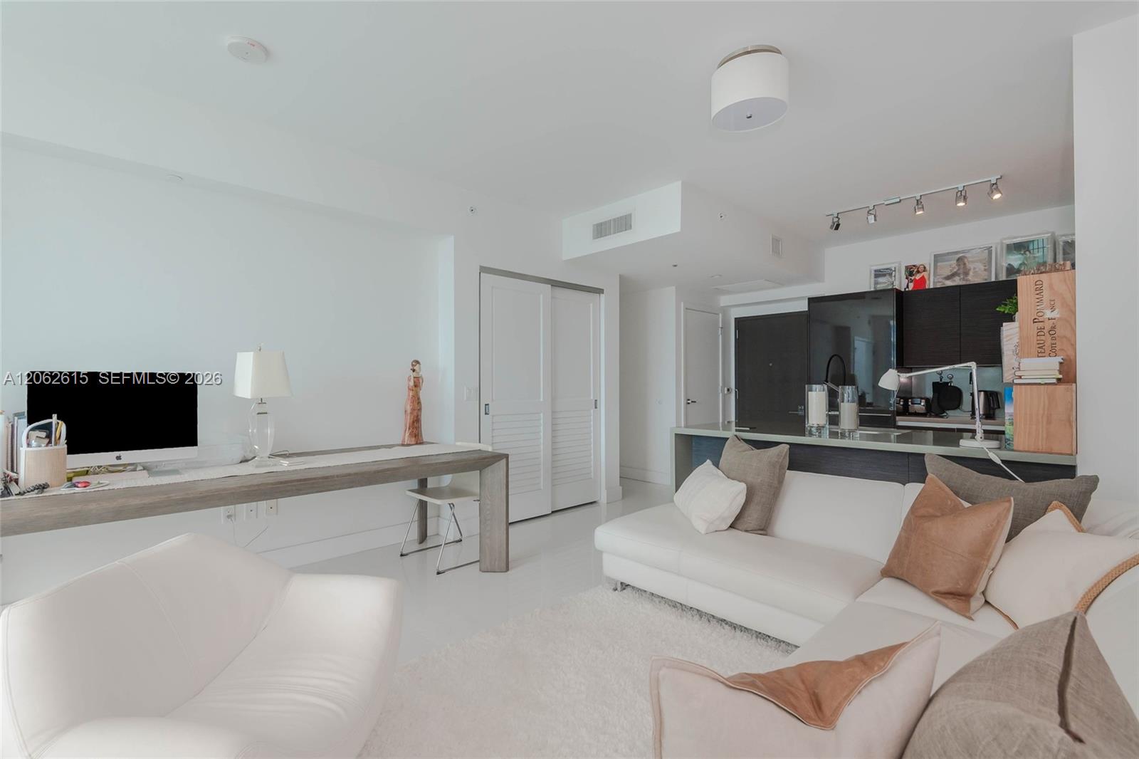 Photo of 1080 Brickell Ave #3405, Miami, Florida, 33131 -