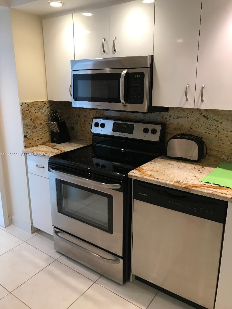 Photo of 2030 Ocean Dr  #2223, Hallandale Beach, Florida, 33009 - 