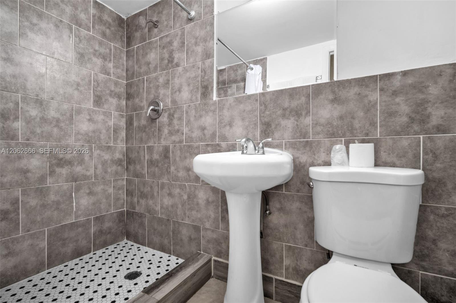   /   sq. ft. $ 2026-07-30 0 Photo