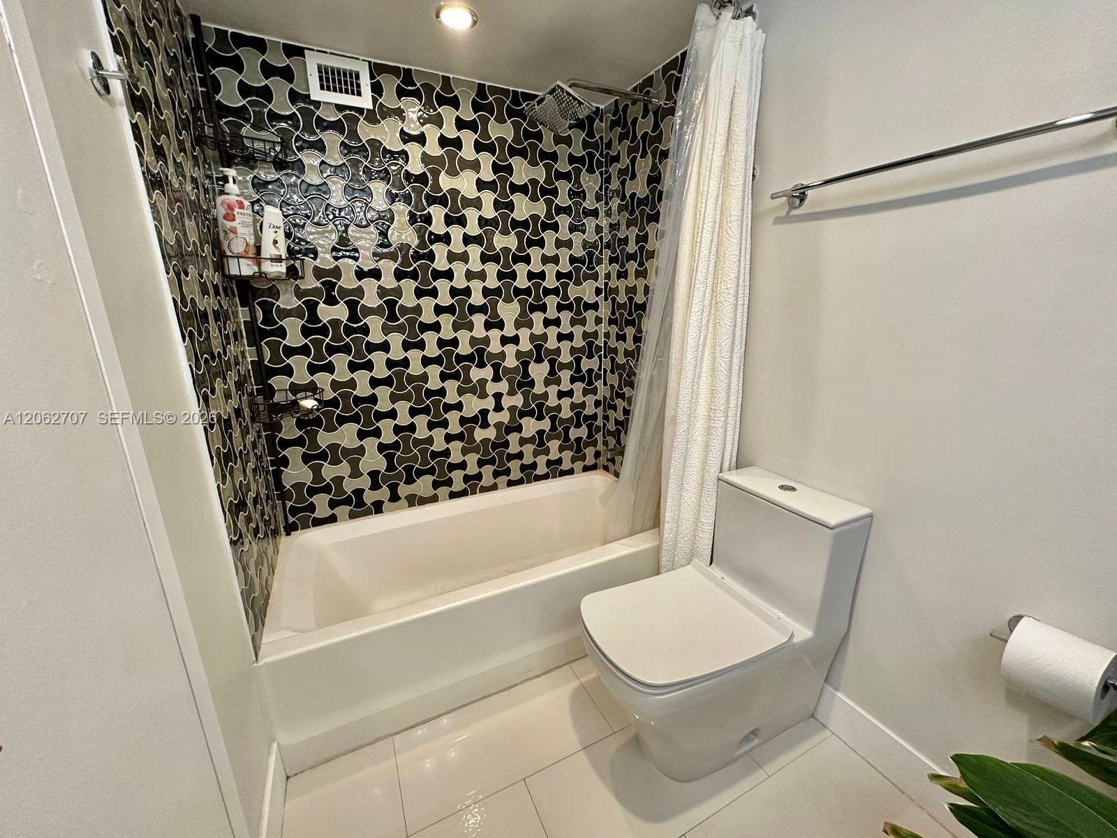 Photo of 801 Three Islands Blvd #412, Hallandale Beach, Florida, 33009 -