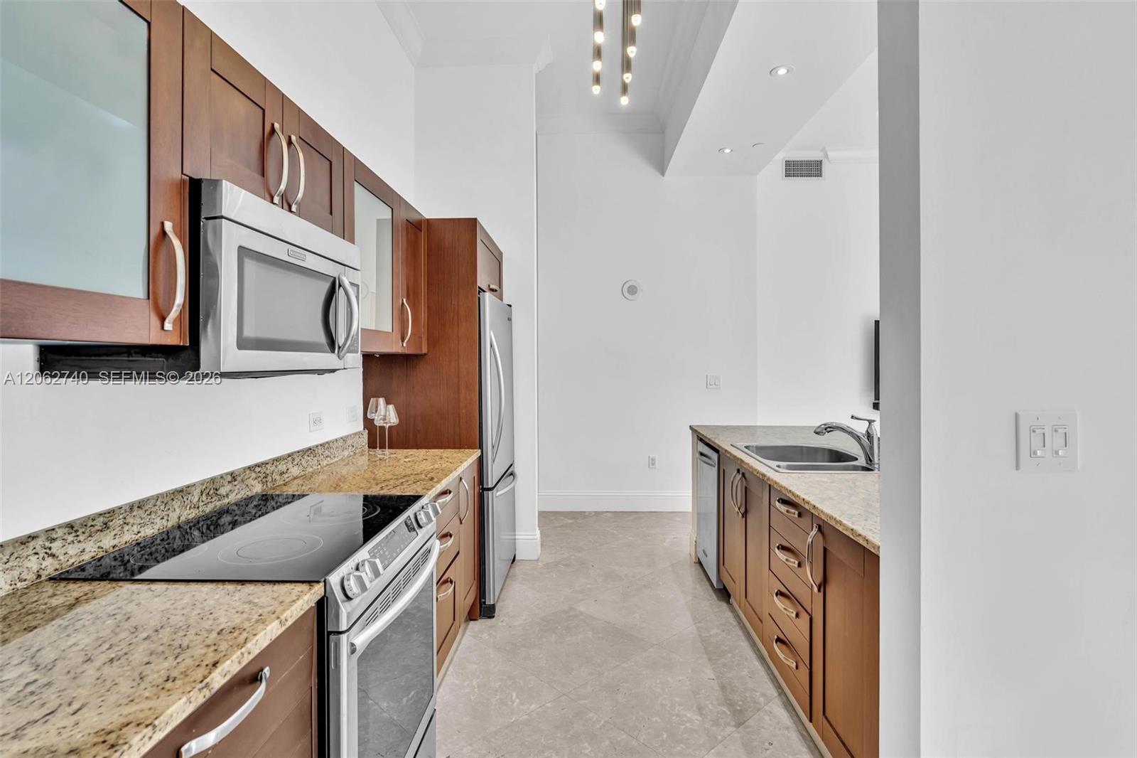 Photo of 20000 Country Club Dr #110, Aventura, Florida, 33180 -