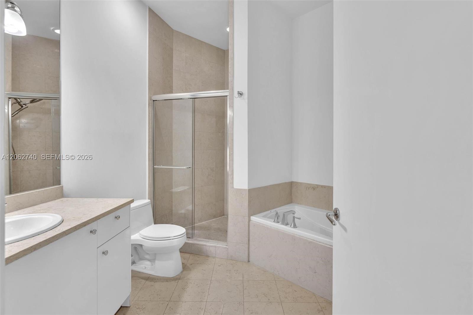 Photo of 20000 Country Club Dr #110, Aventura, Florida, 33180 -