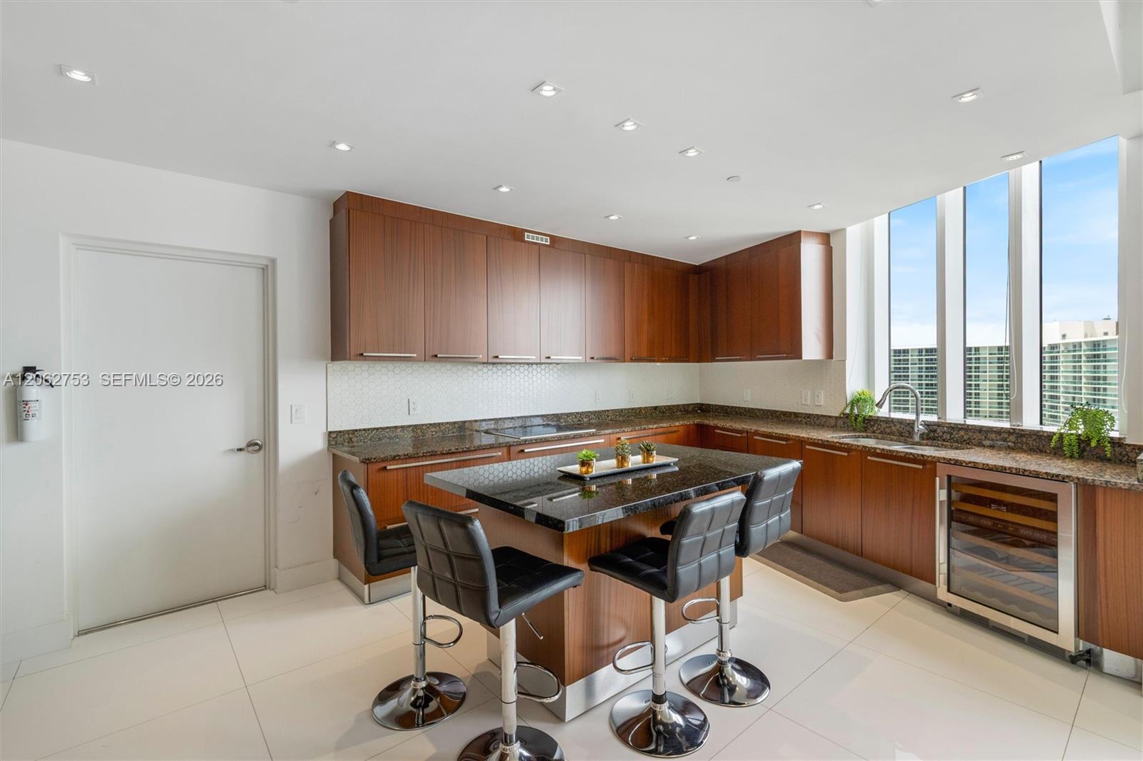 See details 1604 3 / 4 2558 sq. ft. $ 2026-07-30 0 Photo