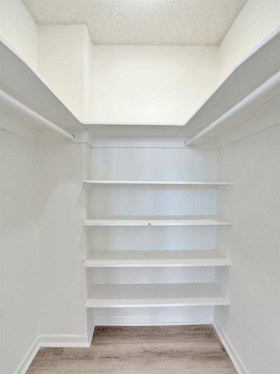 Photo of 1400 Ocean #1002, Hollywood, Florida, 33019 - closet