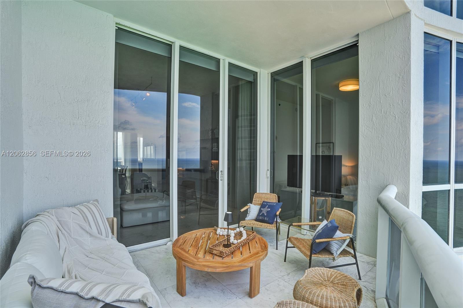 See details 3406 3 / 4 2327 sq. ft. $ 2026-07-31 0 Photo