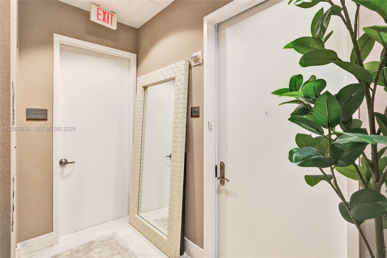 See details 3406 3 / 4 2327 sq. ft. $ 2026-07-31 0 Photo