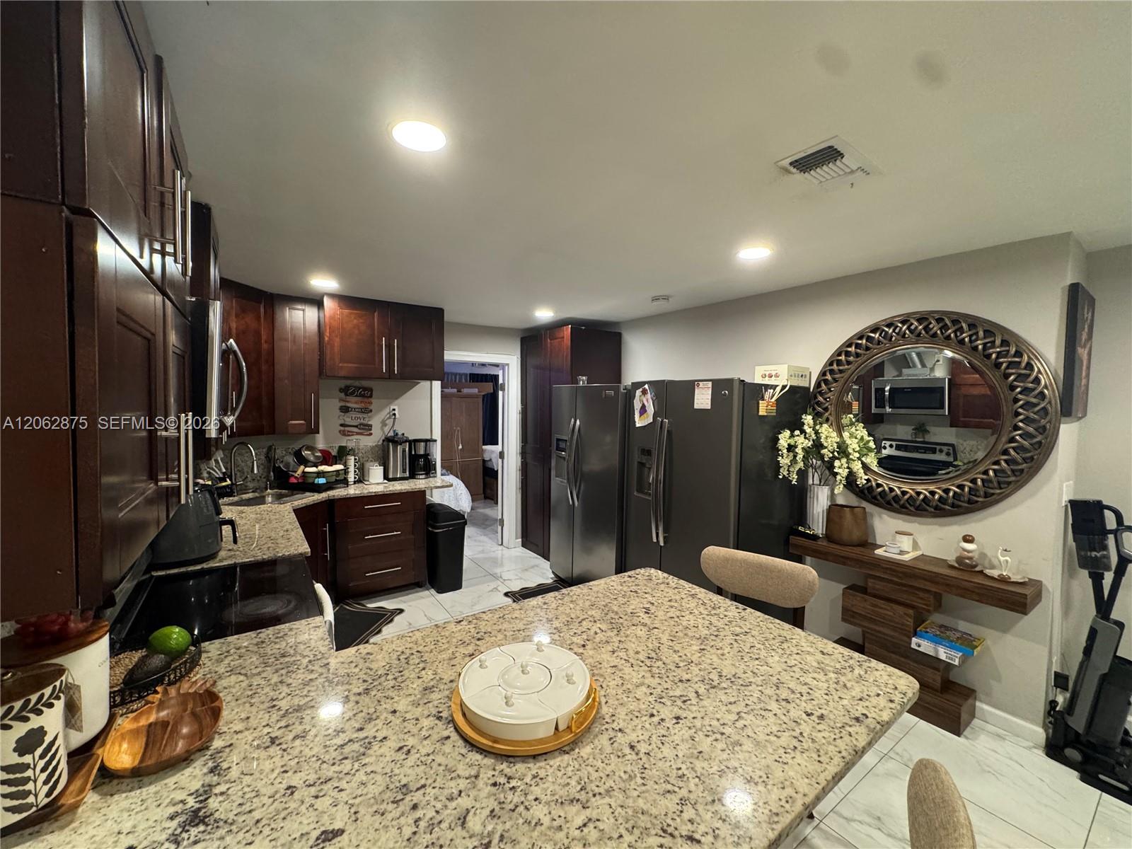 Ver detalles / 2638 sq. ft. $ 2026-07-31 0 foto