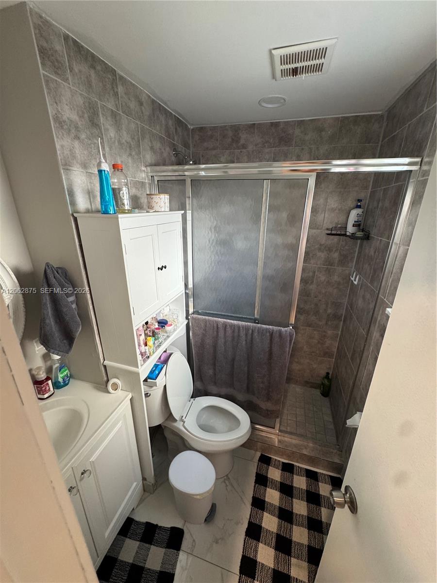 Ver detalles / 2638 sq. ft. $ 2026-07-31 0 foto