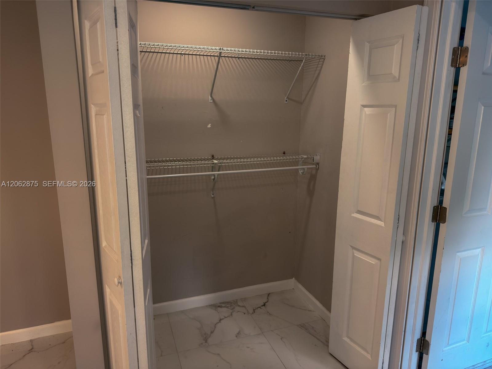 Ver detalles / 2638 sq. ft. $ 2026-07-31 0 foto