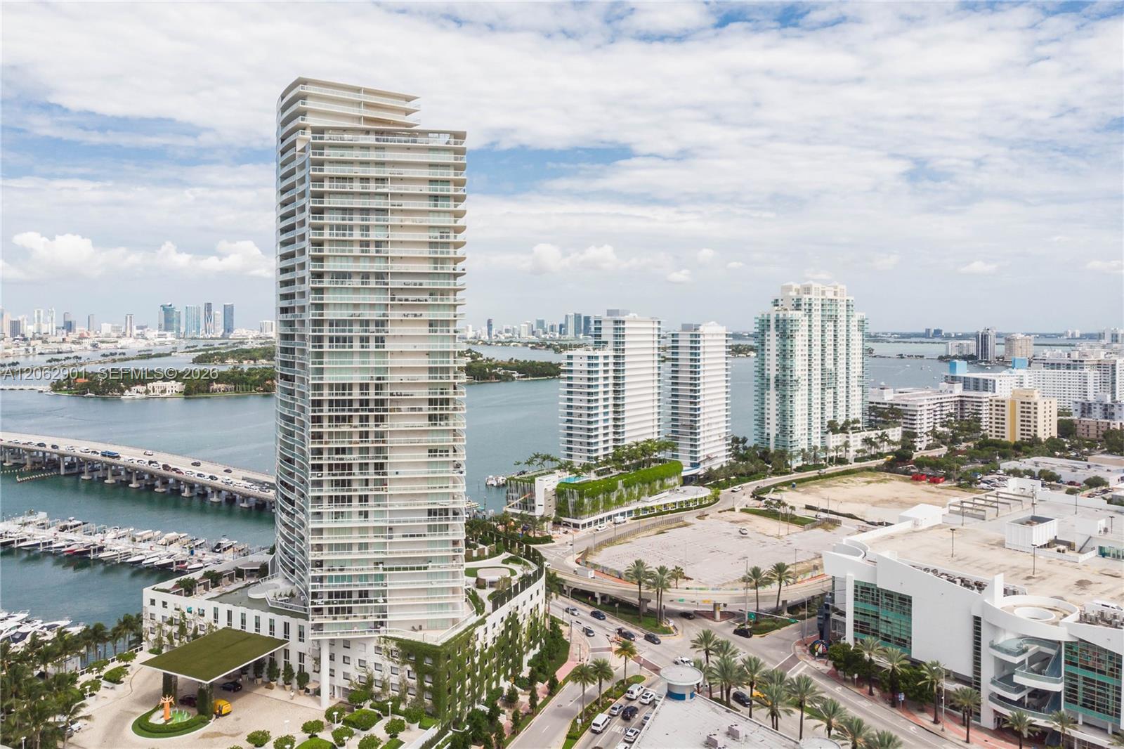 Photo of 450 Alton Rd #1906, Miami Beach, Florida, 33139 -