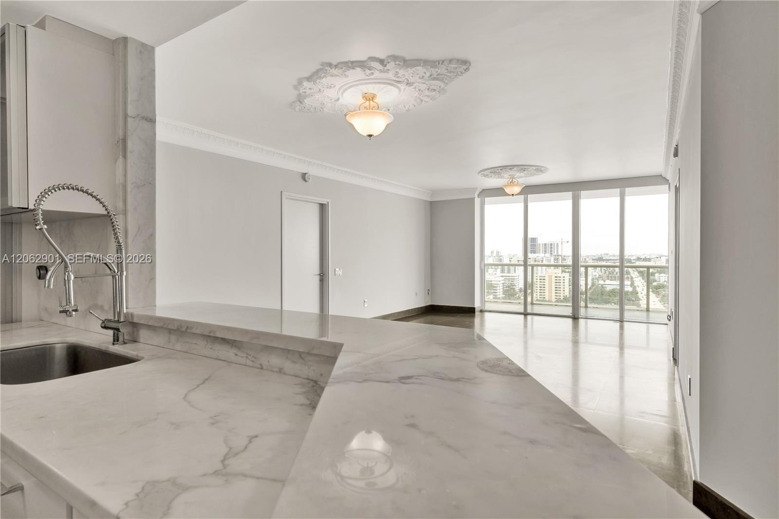 Photo of 450 Alton Rd #1906, Miami Beach, Florida, 33139 -
