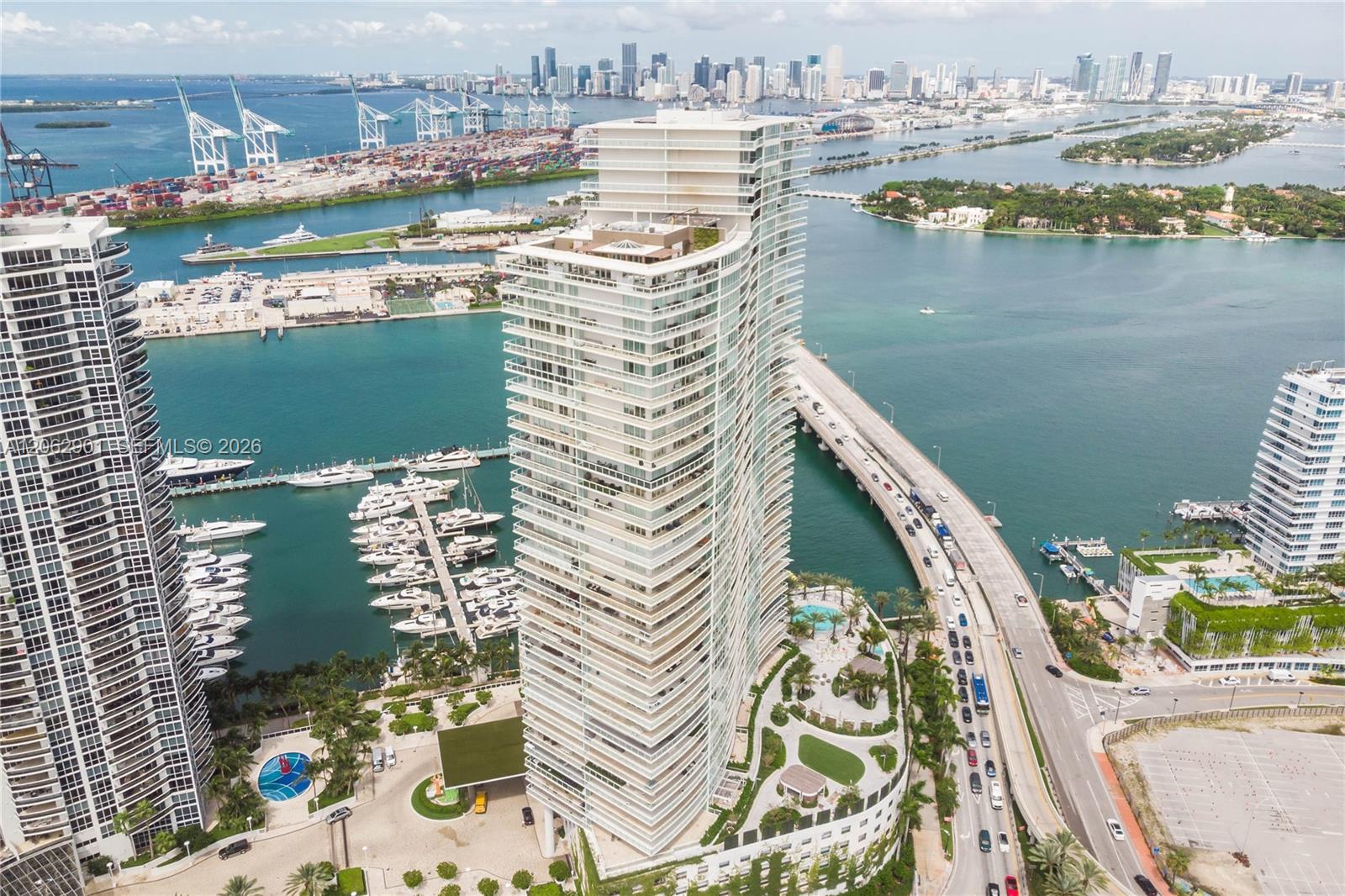 Photo of 450 Alton Rd #1906, Miami Beach, Florida, 33139 -