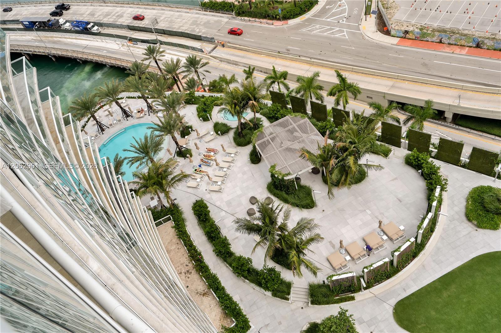 Photo of 450 Alton Rd #1906, Miami Beach, Florida, 33139 -