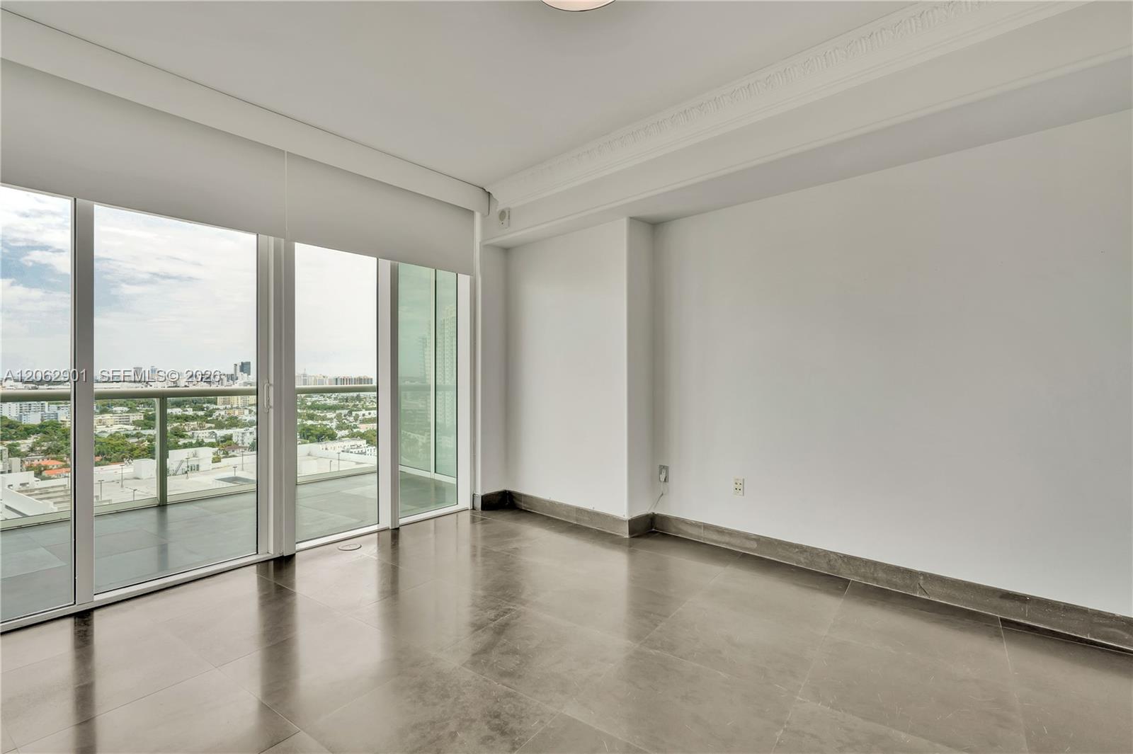 Photo of 450 Alton Rd #1906, Miami Beach, Florida, 33139 -