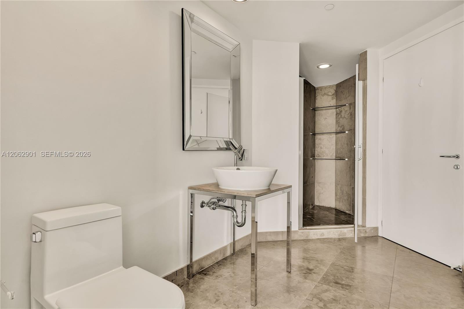 Photo of 450 Alton Rd #1906, Miami Beach, Florida, 33139 -