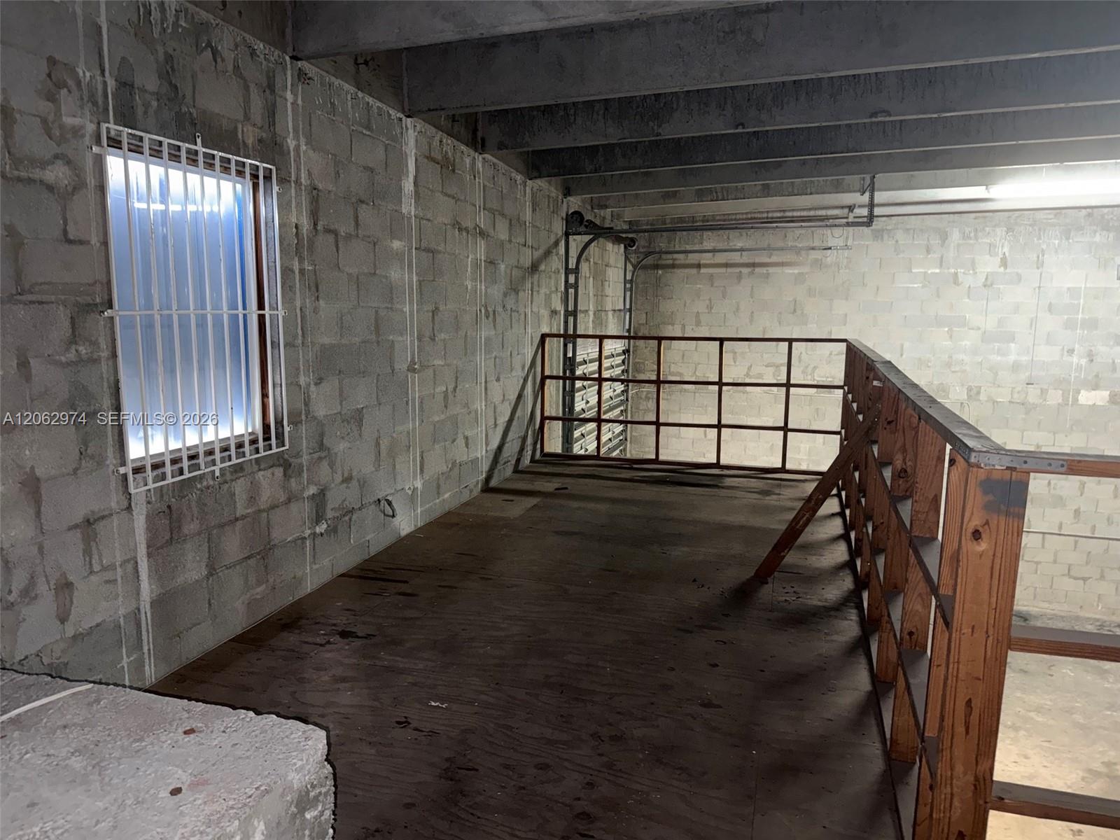 See details F-4 / sq. ft. $ 2026-07-31 0 Photo