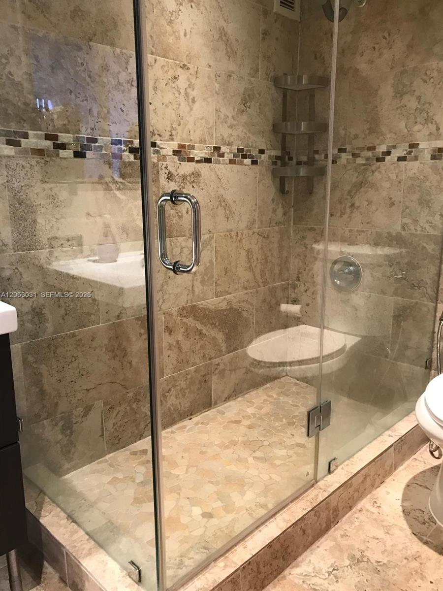 Photo of 16919 Bay Rd  #916, Sunny Isles Beach, Florida, 33160 - 