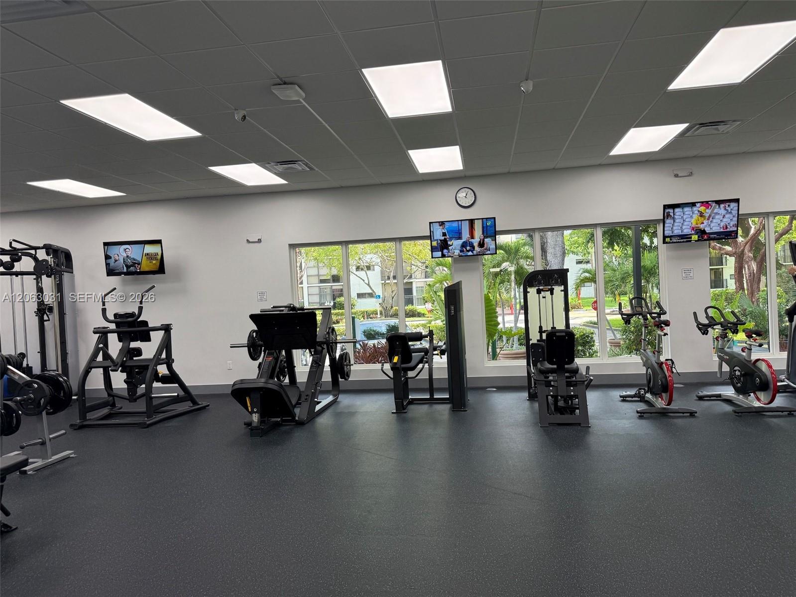 Photo of 16919 Bay Rd  #916, Sunny Isles Beach, Florida, 33160 - 