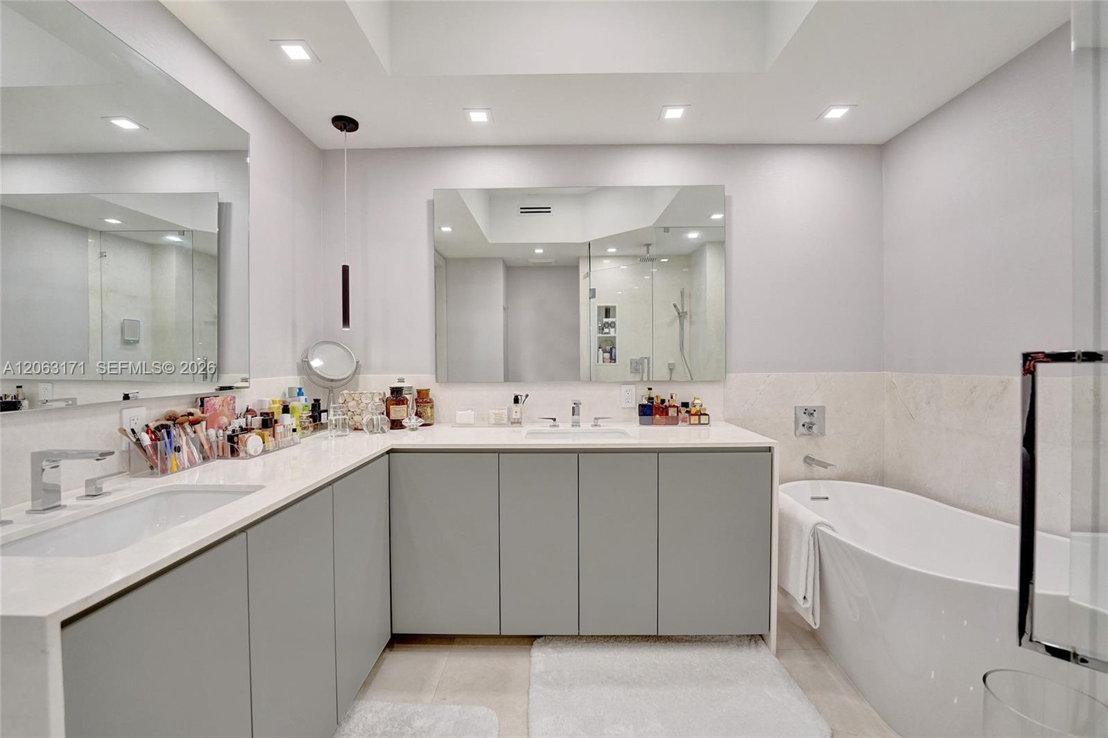 Photo of 19900 Country Club Dr #TS16, Aventura, Florida, 33180 -