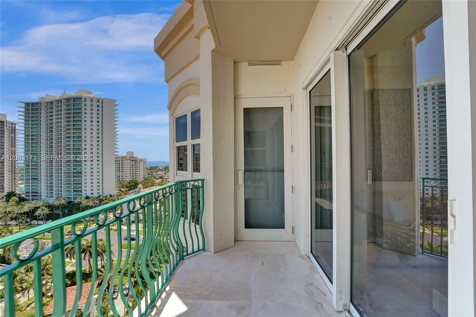 Photo of 19900 Country Club Dr #TS16, Aventura, Florida, 33180 -