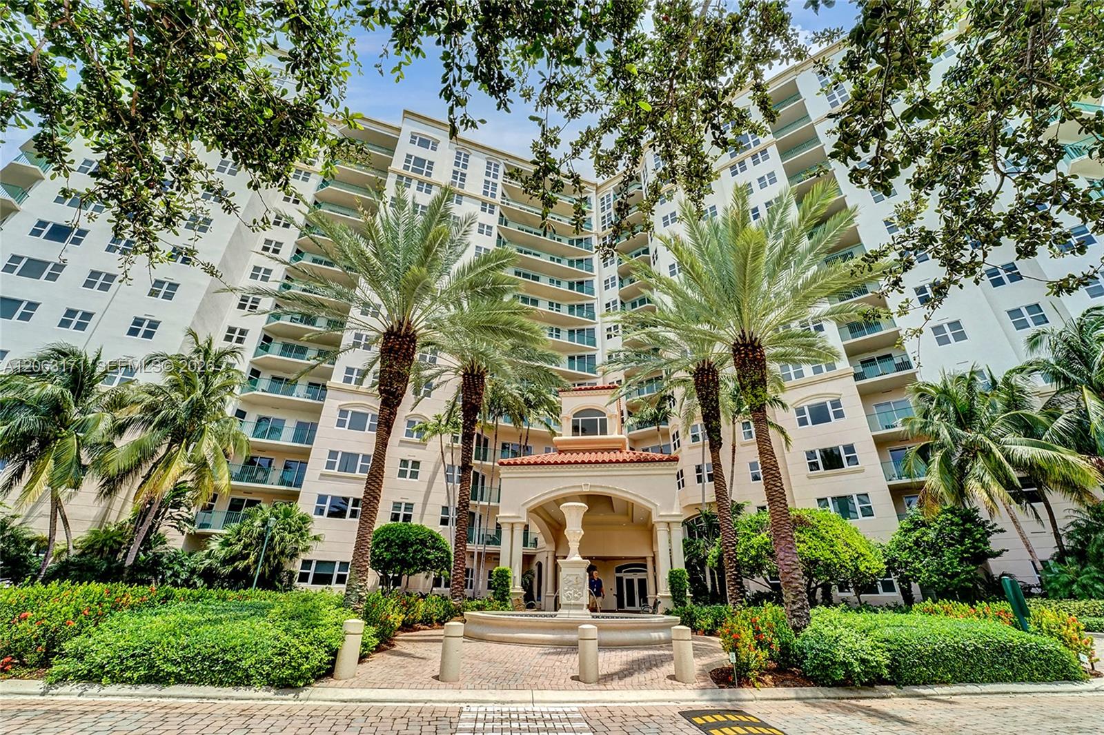 Photo of 19900 Country Club Dr #TS16, Aventura, Florida, 33180 -