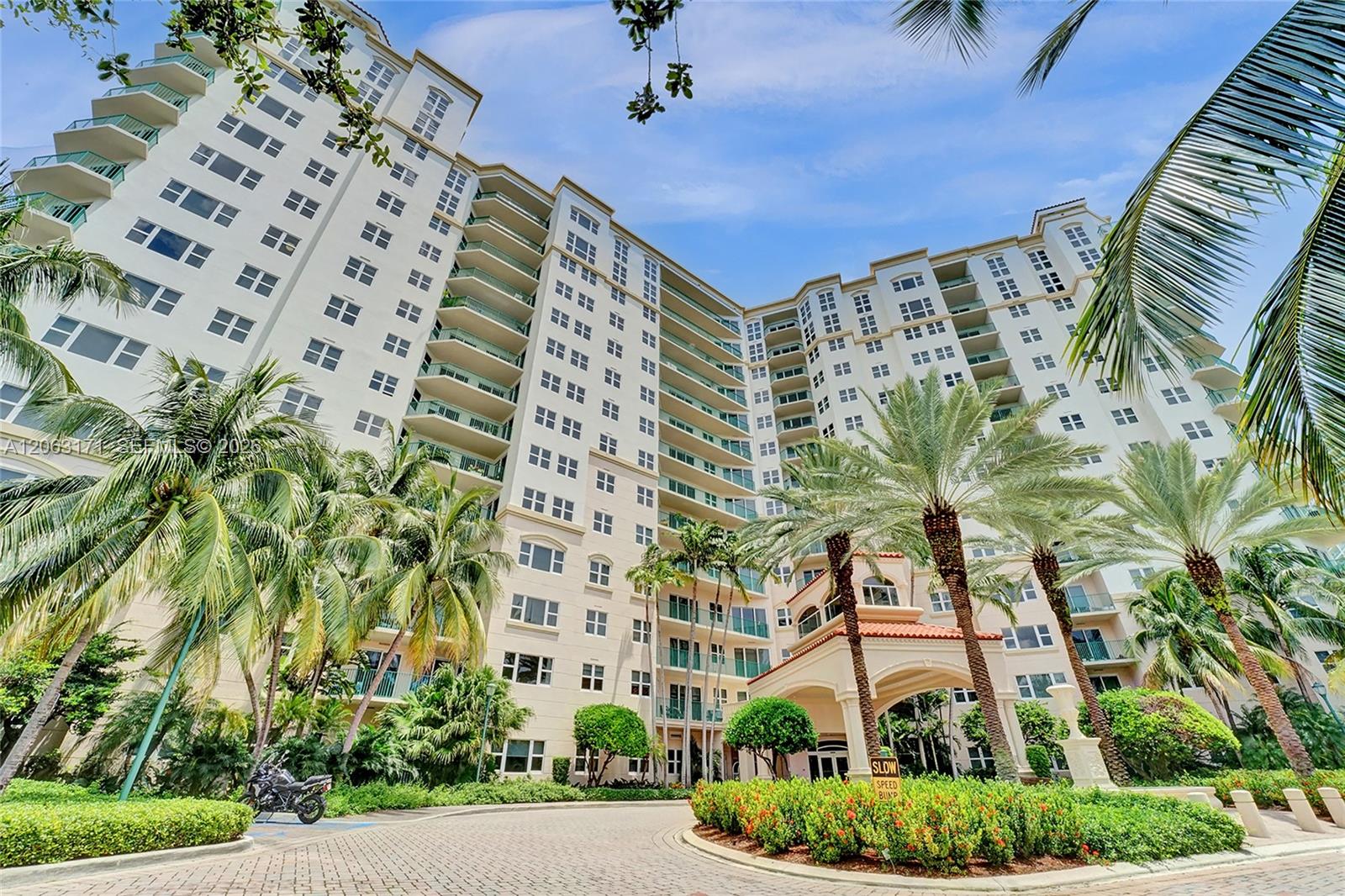 Photo of 19900 Country Club Dr #TS16, Aventura, Florida, 33180 -