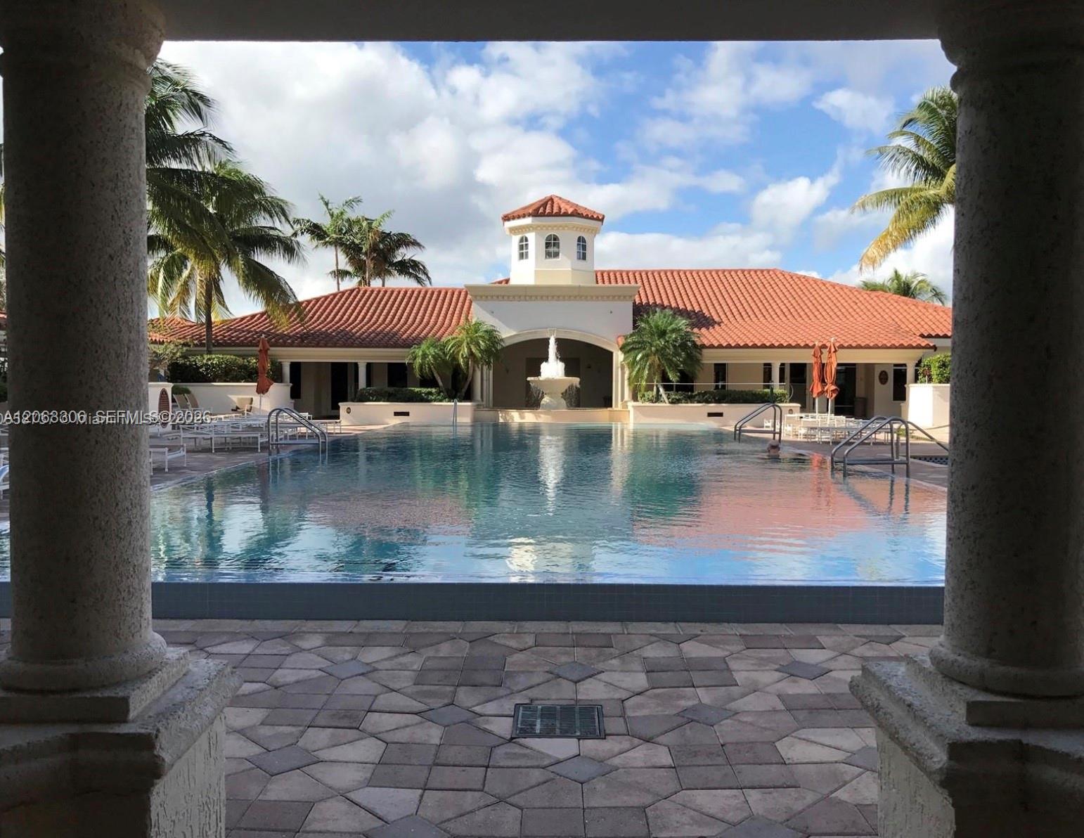 Photo 25 of Country Club Dr