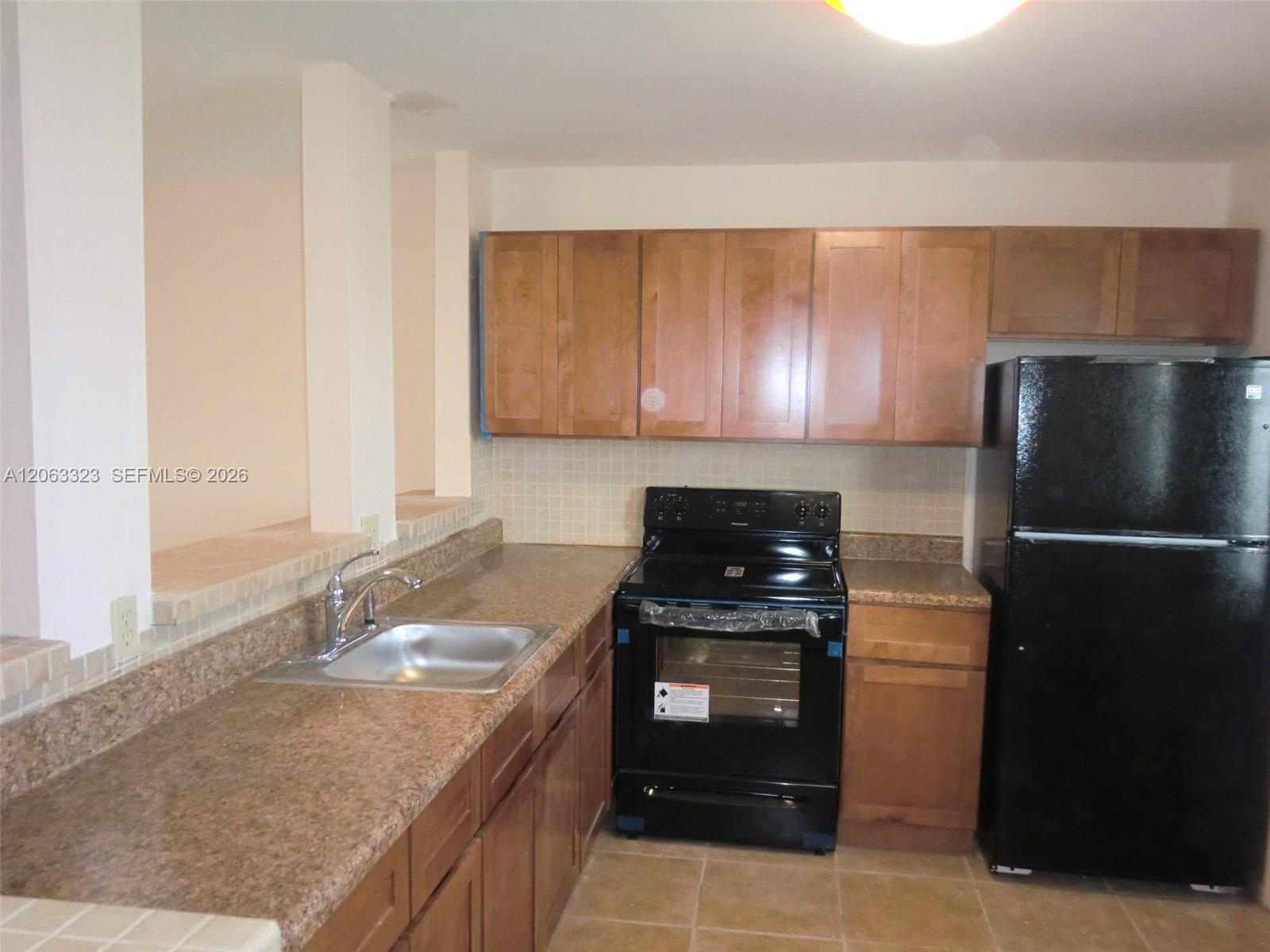 Photo of 218 12th Ave  #507, Hallandale Beach, Florida, 33009 - 