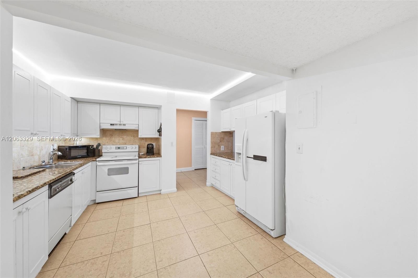Photo of 2500 Parkview Dr  #812, Hallandale Beach, Florida, 33009 - 