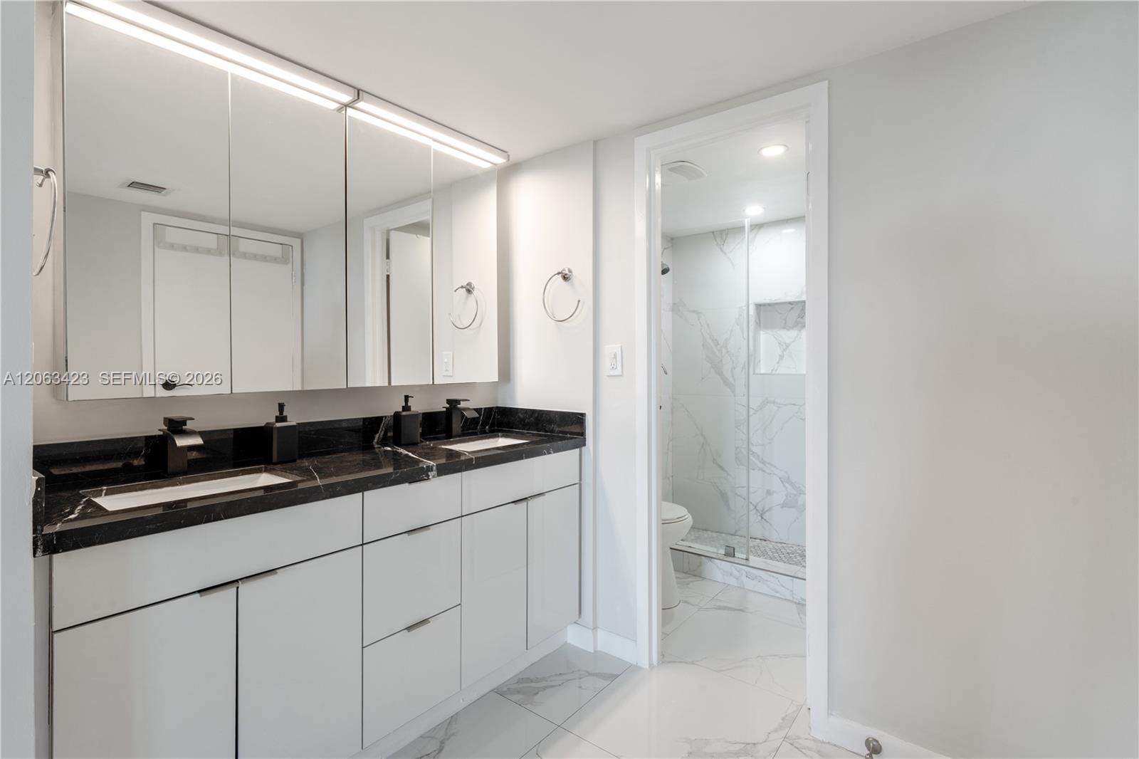 709 1 / 2 991 sq. ft. $ 2026-07-31 0 foto
