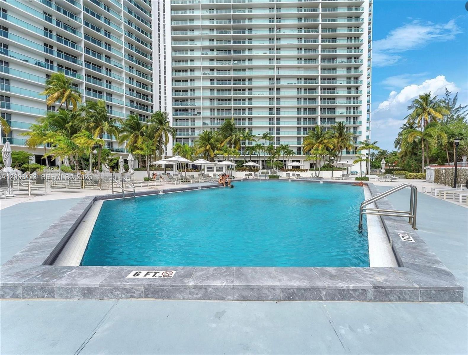 709 1 / 2 991 sq. ft. $ 2026-07-31 0 foto