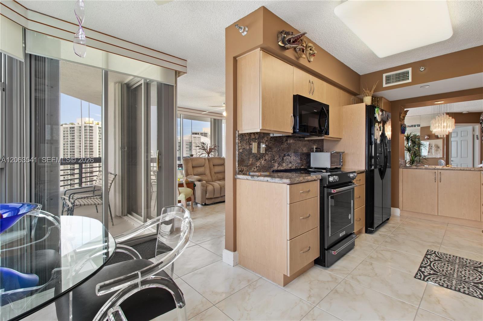 Photo 9 of Mystic Pointe Dr