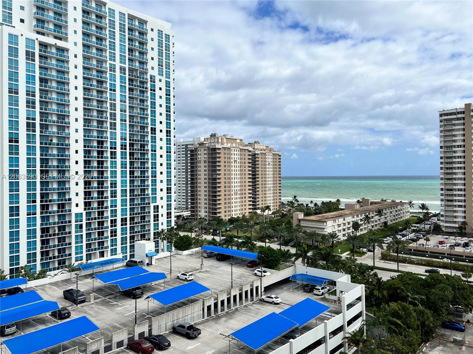 See details 11H 0 / 1 545 sq. ft. $ 2026-08-01 0 Photo