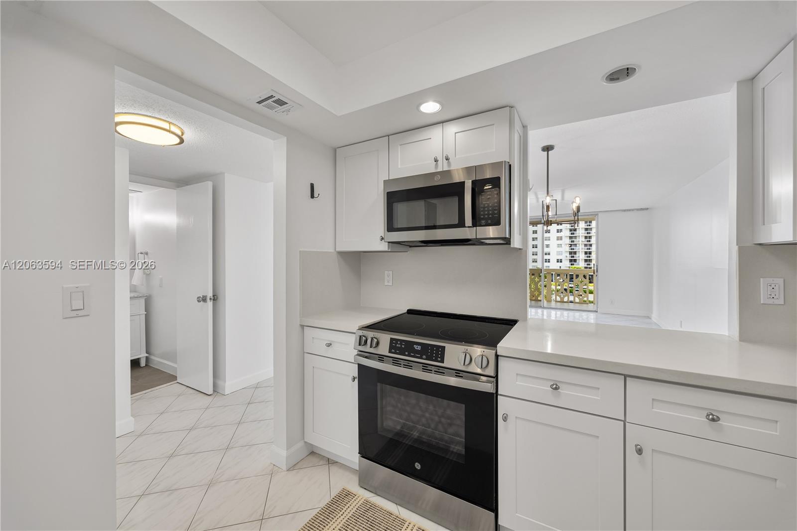Photo of 1825 Ocean Dr #313, Hallandale Beach, Florida, 33009 -
